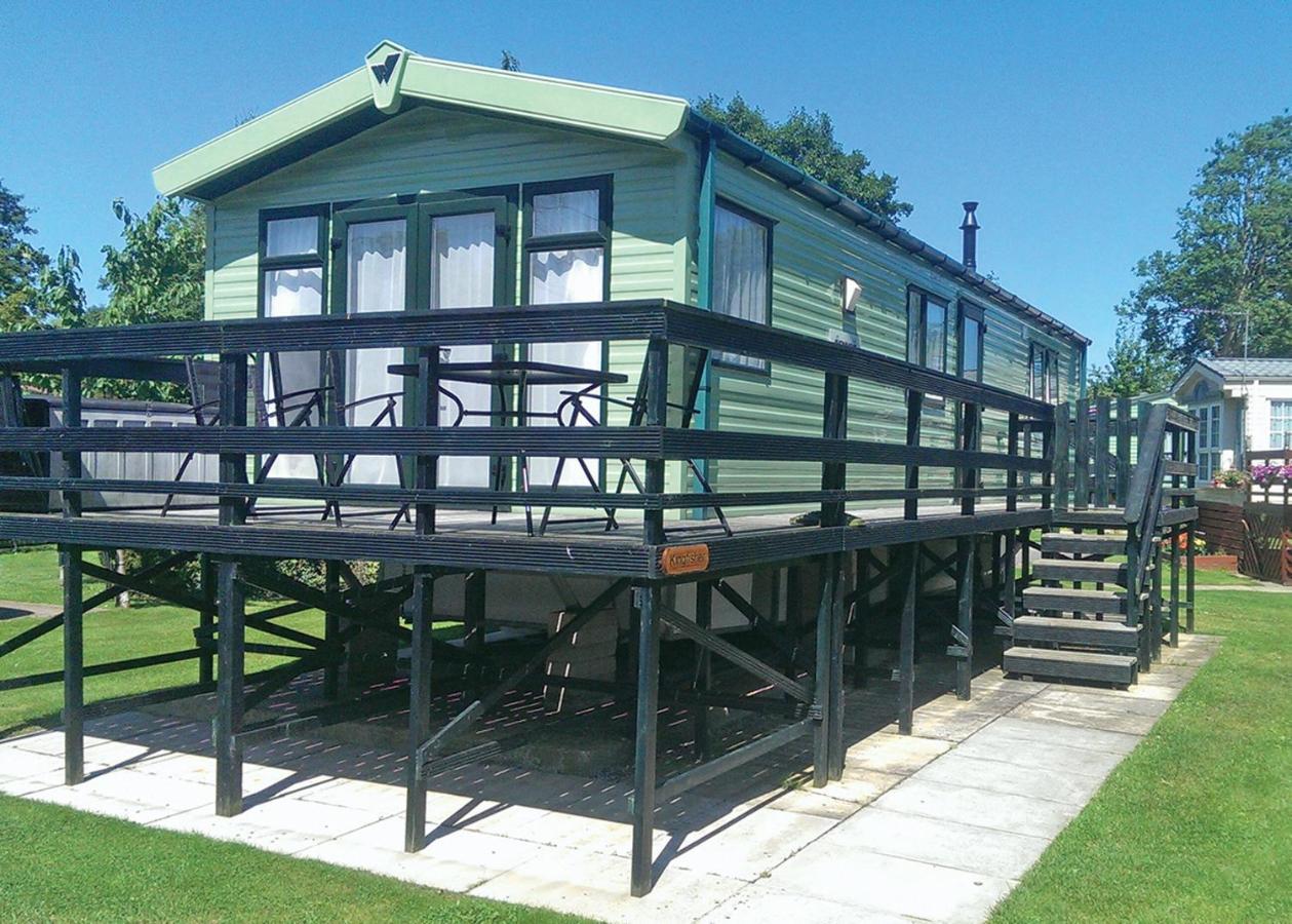 Weir Country Park Holtby Exterior foto